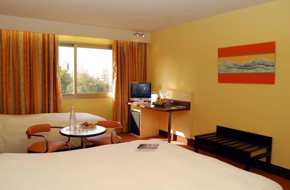 Hotel Des Congres Villeurbanne Habitación foto