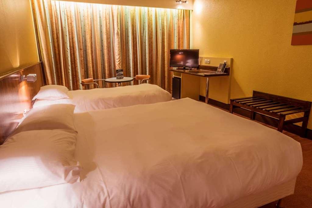 Hotel Des Congres Villeurbanne Habitación foto